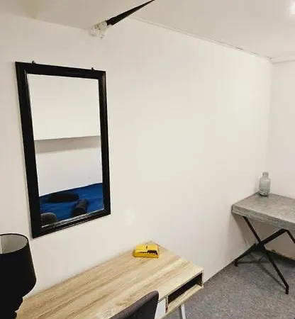 New York Basement 아파트 *