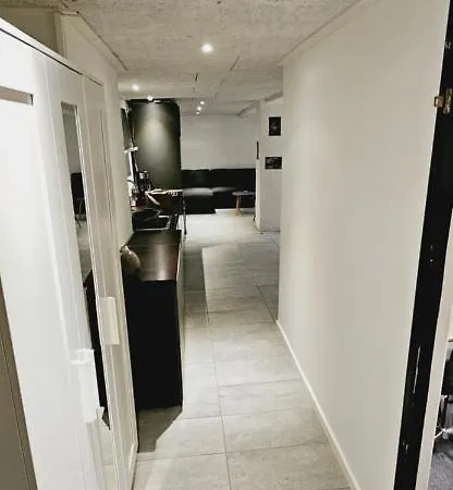 New York Basement *